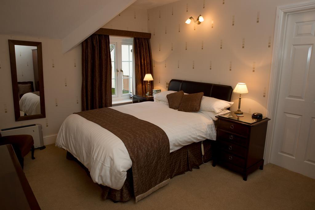 カロンプトン Weir Mill Farm Bed & Breakfast 部屋 写真