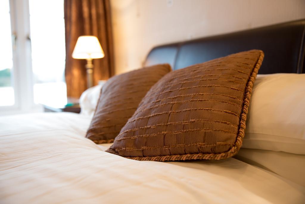 カロンプトン Weir Mill Farm Bed & Breakfast エクステリア 写真